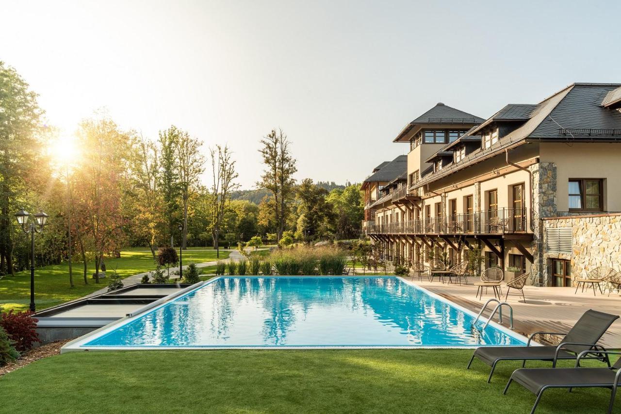 Resort Sobotín エクステリア 写真