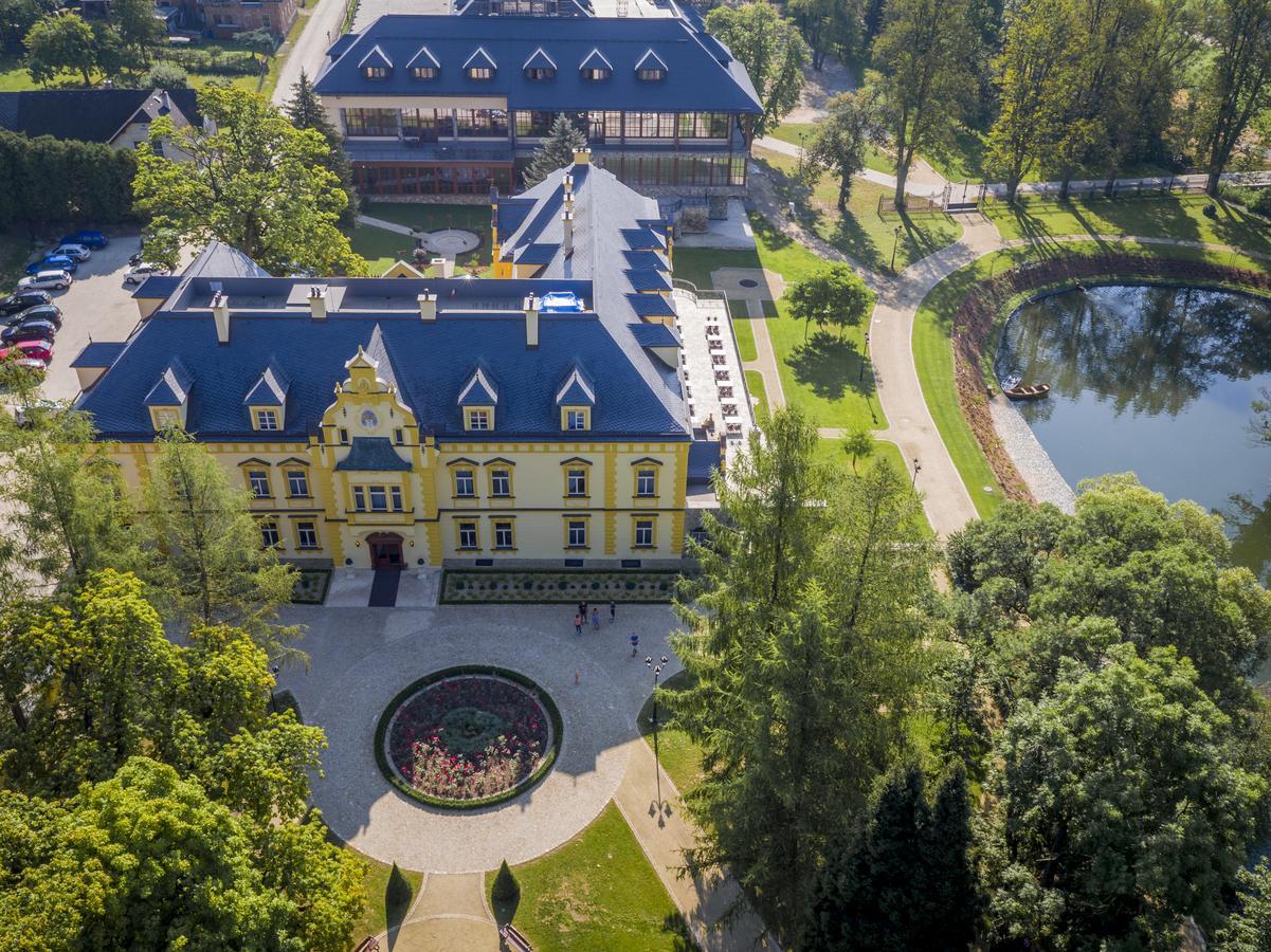 Resort Sobotín エクステリア 写真